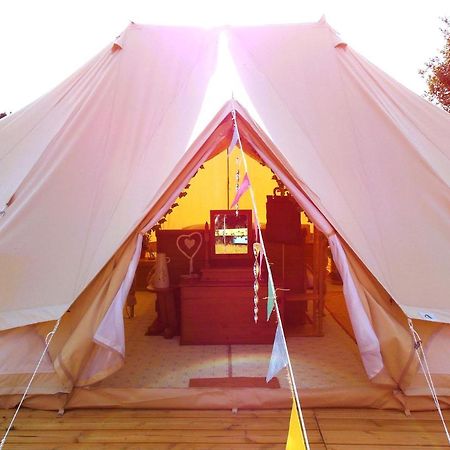 Hope Cottage Bell Tent Retreat Ashbourne  Extérieur photo